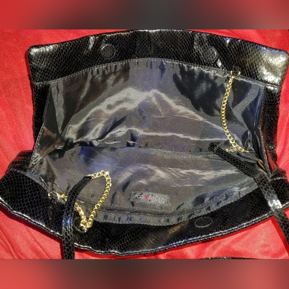 Faux snake skin purse/clutch - Picture 2 of 5